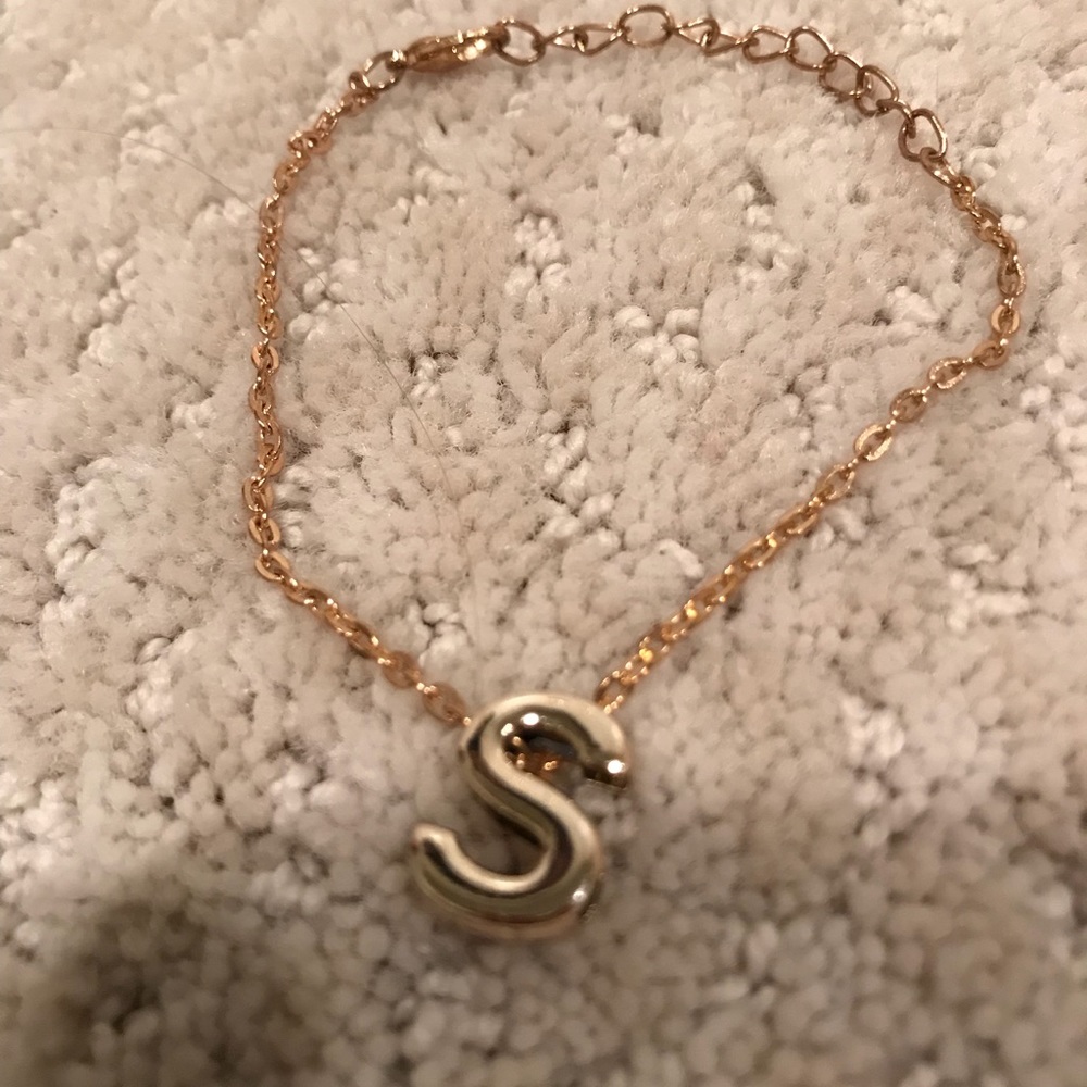 Initial bracelet - Picture 2 of 3